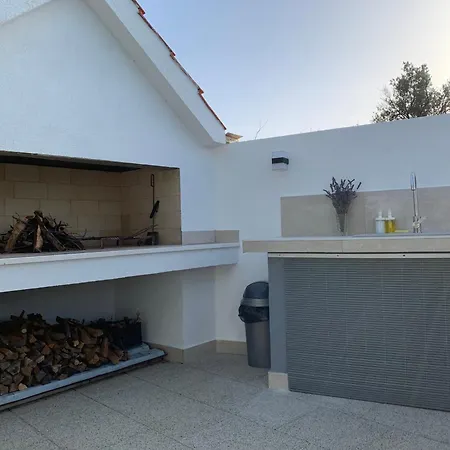 Apartment Andela Razanj
