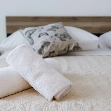 Andela Apartment Razanj