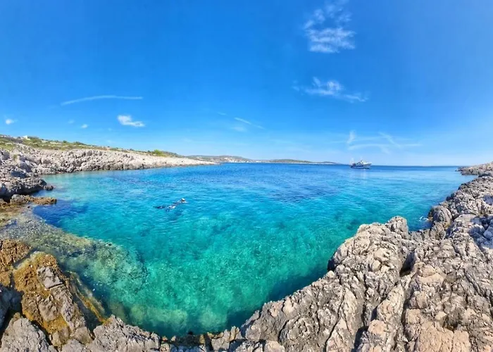 Andela Apartment Ražanj